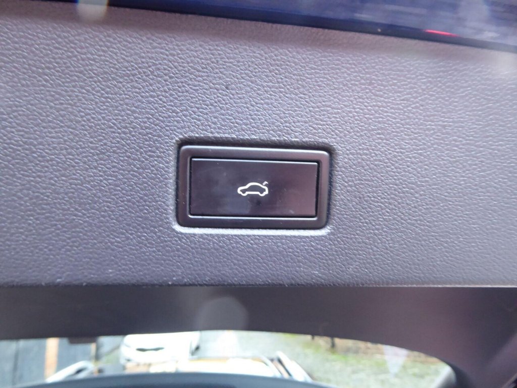 Used Volkswagen T-Roc 2019 for sale - 76724400: Photo 25