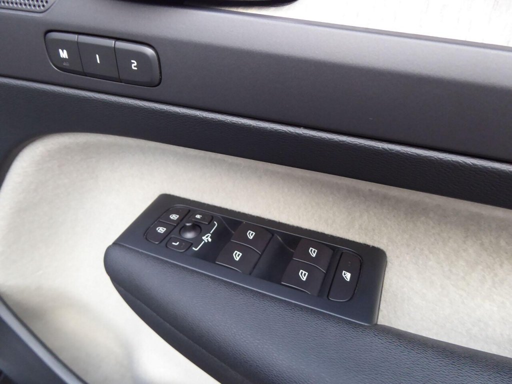 Used Volvo XC40 2018 for sale - 76724408: Photo 17