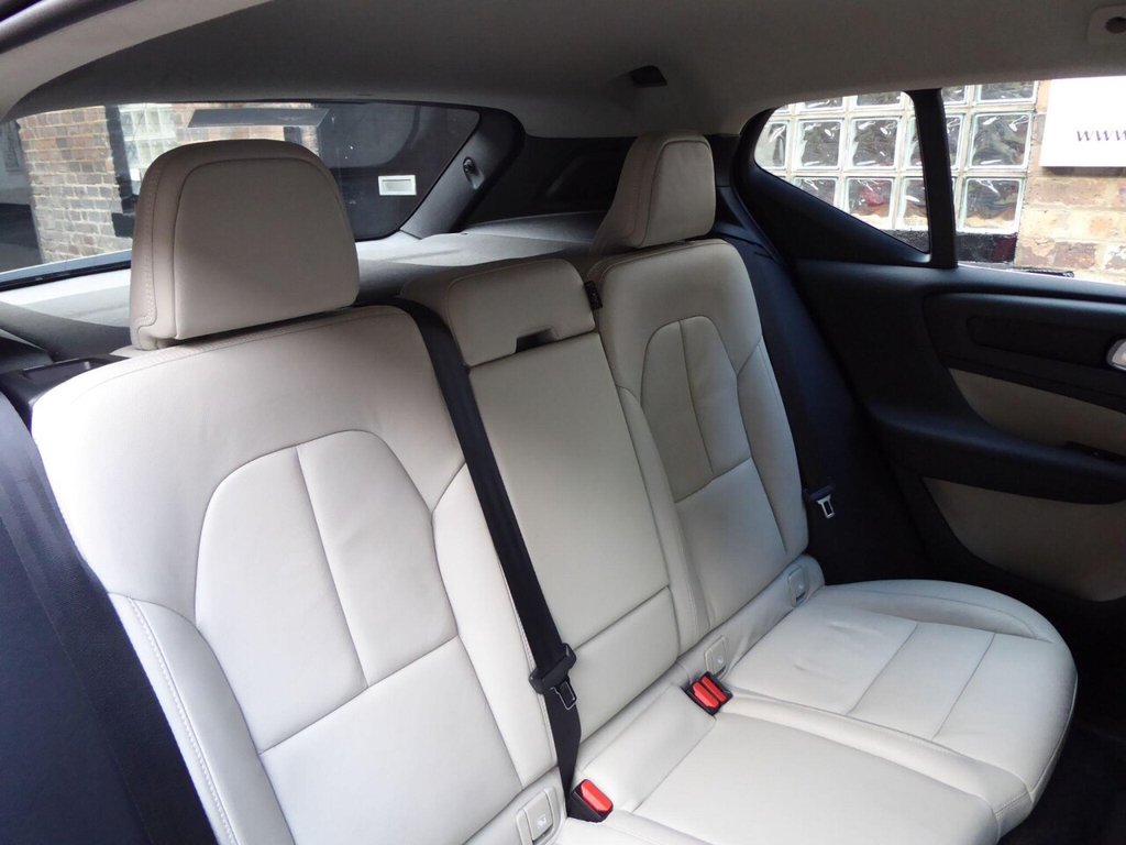 Used Volvo XC40 2018 for sale - 76724408: Photo 21