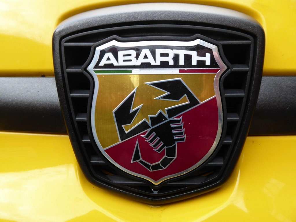 Used Abarth 595 2019 for sale - 76724171: Photo 25