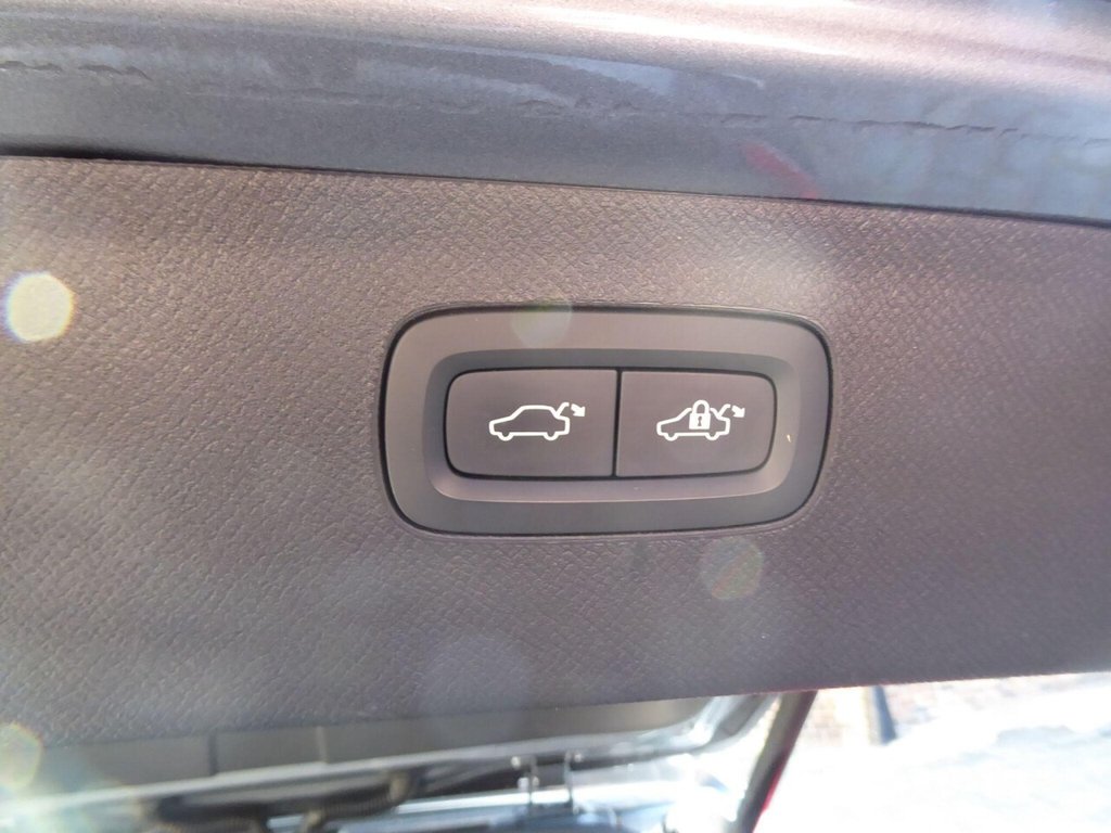 Used Volvo XC90 2018 for sale - 76724235: Photo 23