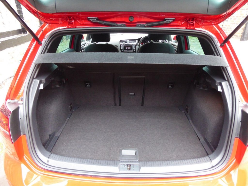 Used Volkswagen Golf 2015 for sale - 76724210: Photo 29