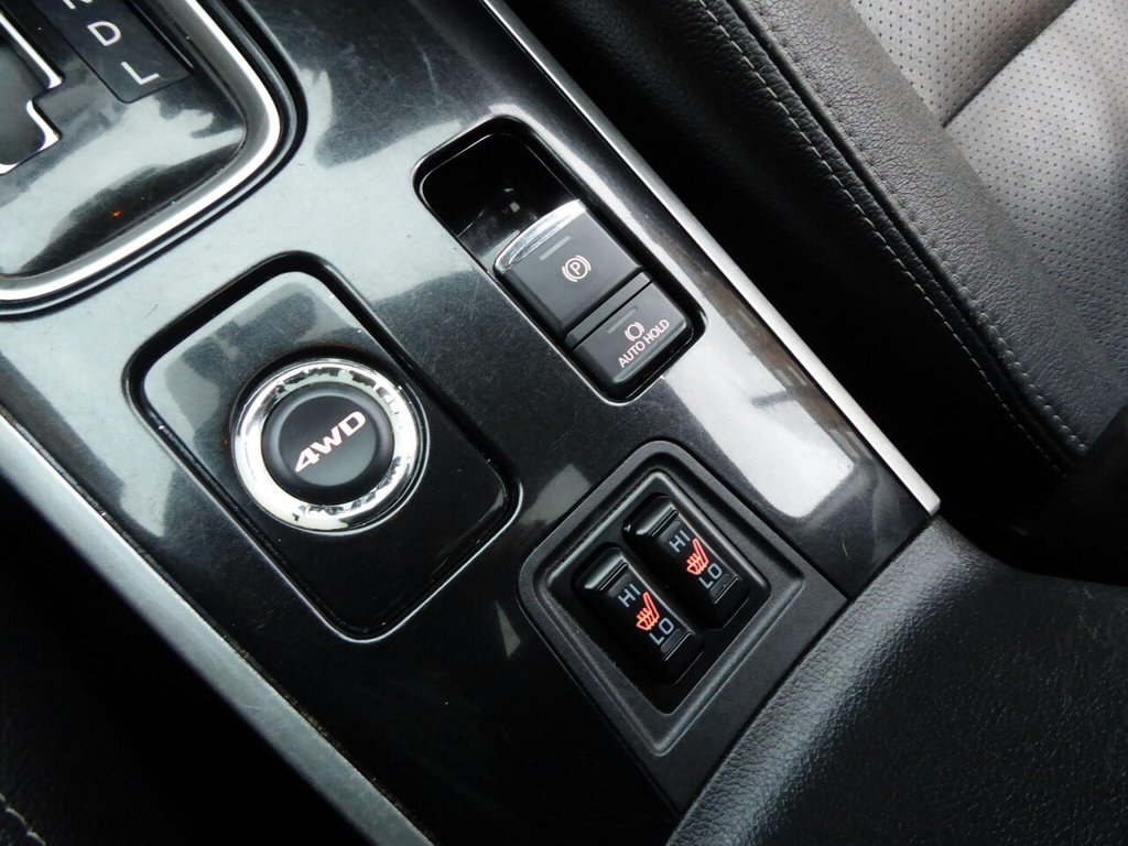 Used Mitsubishi Outlander 2017 for sale - 76724370: Photo 14