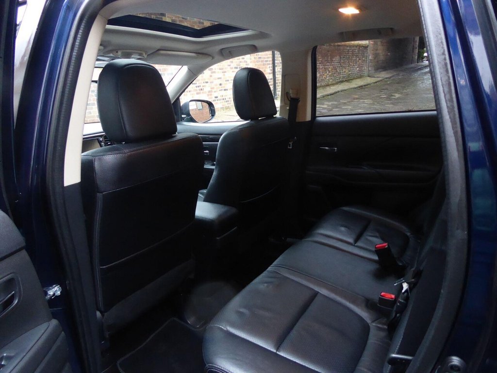 Used Mitsubishi Outlander 2017 for sale - 76724370: Photo 19