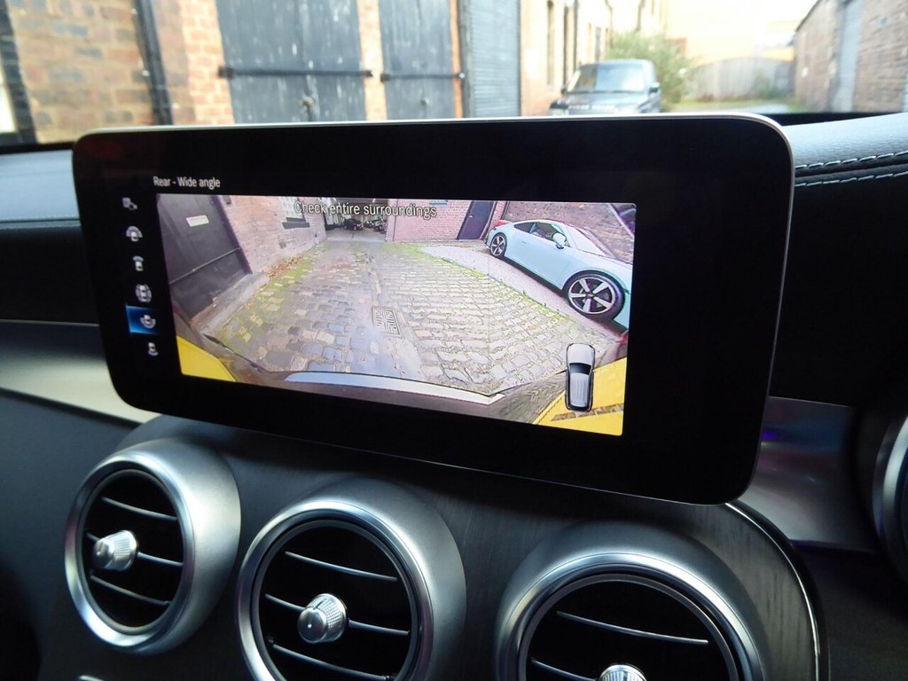 Used Mercedes-Benz GLC 2022 for sale - 76848178: Photo 18