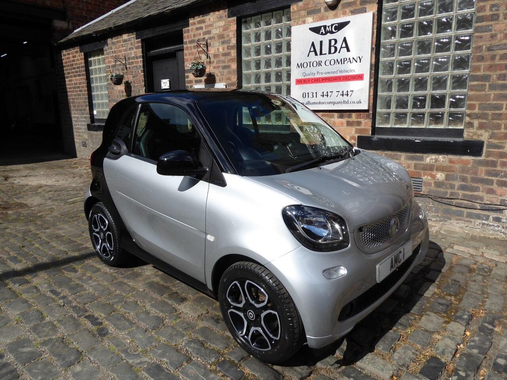 Used smart fortwo 2016 for sale - 76725023: Photo 1