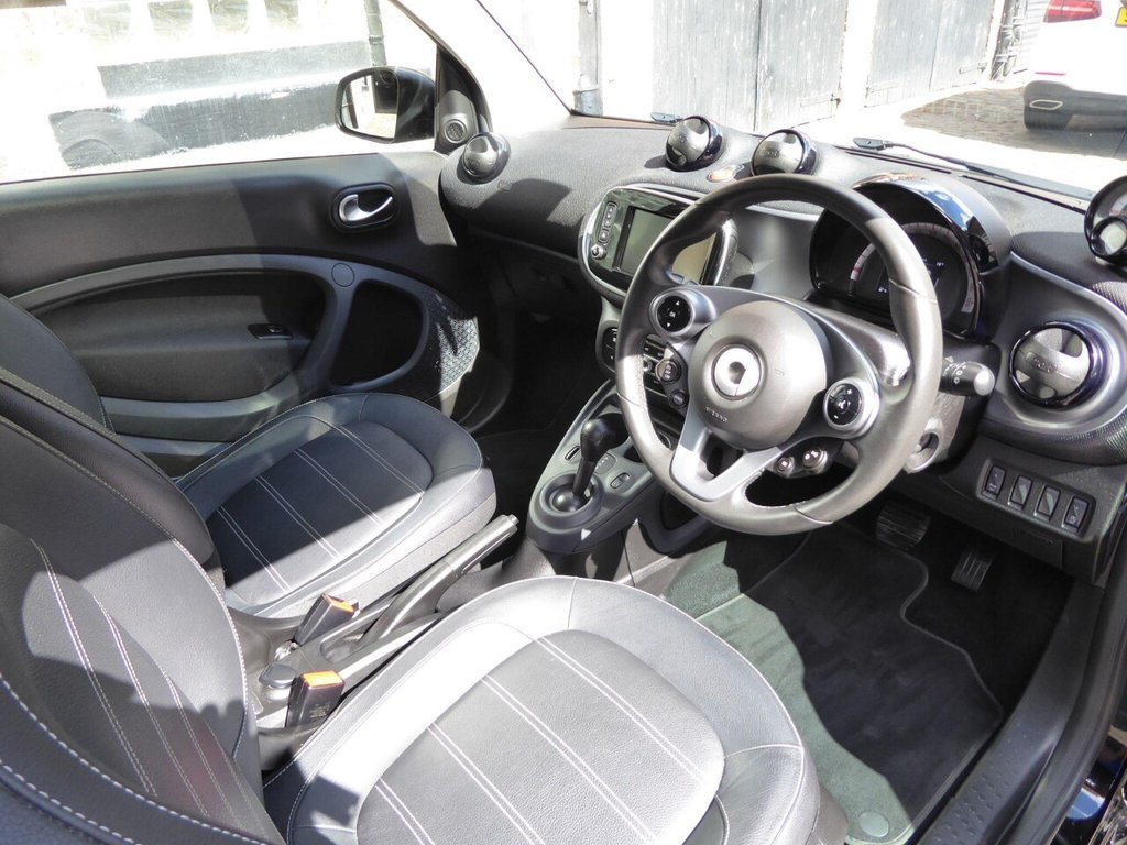 Used smart fortwo 2016 for sale - 76725023: Photo 10