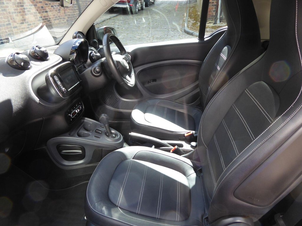 Used smart fortwo 2016 for sale - 76725023: Photo 12