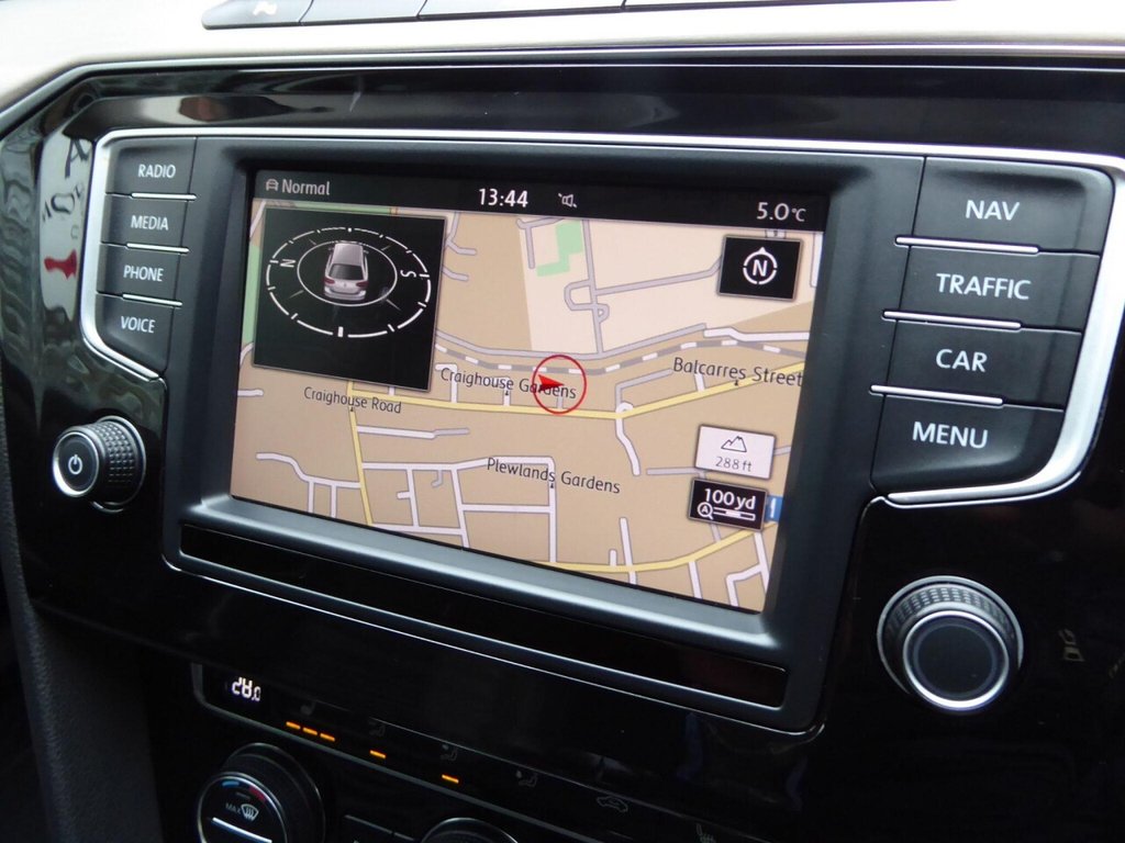 Used Volkswagen Passat 2016 for sale - 76725072: Photo 16