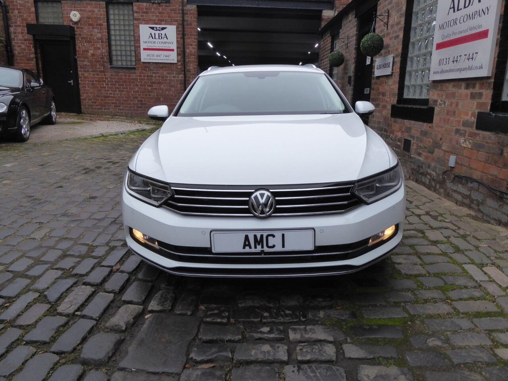 Used Volkswagen Passat 2016 for sale - 76725072: Photo 2