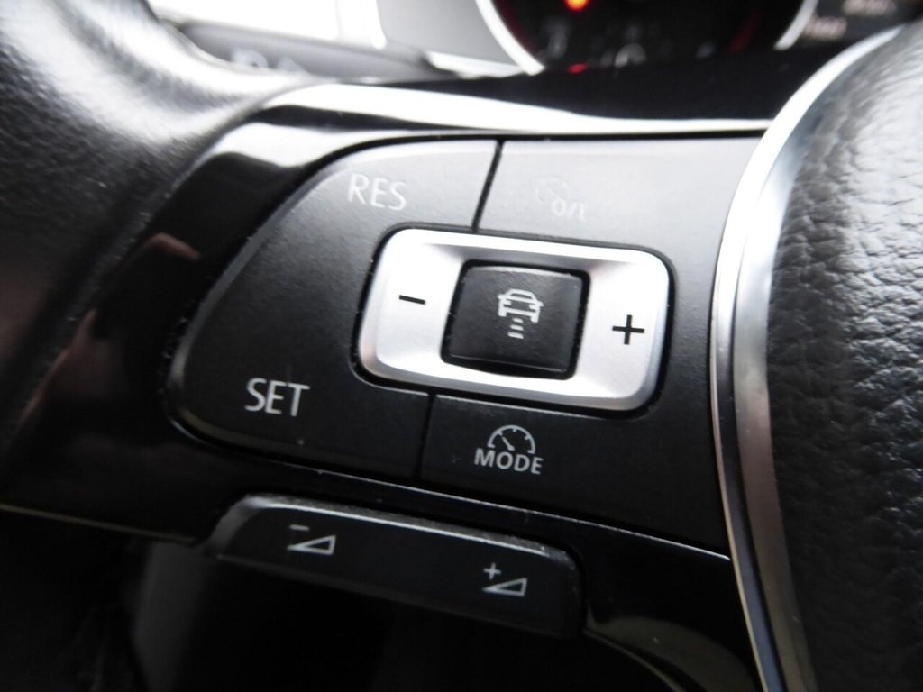 Used Volkswagen Passat 2016 for sale - 76725072: Photo 22