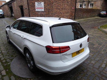 Used Volkswagen Passat 2016 for sale - 76725072: Photo