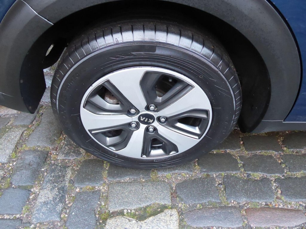 Used Kia Niro 2017 for sale - 76724324: Photo 8