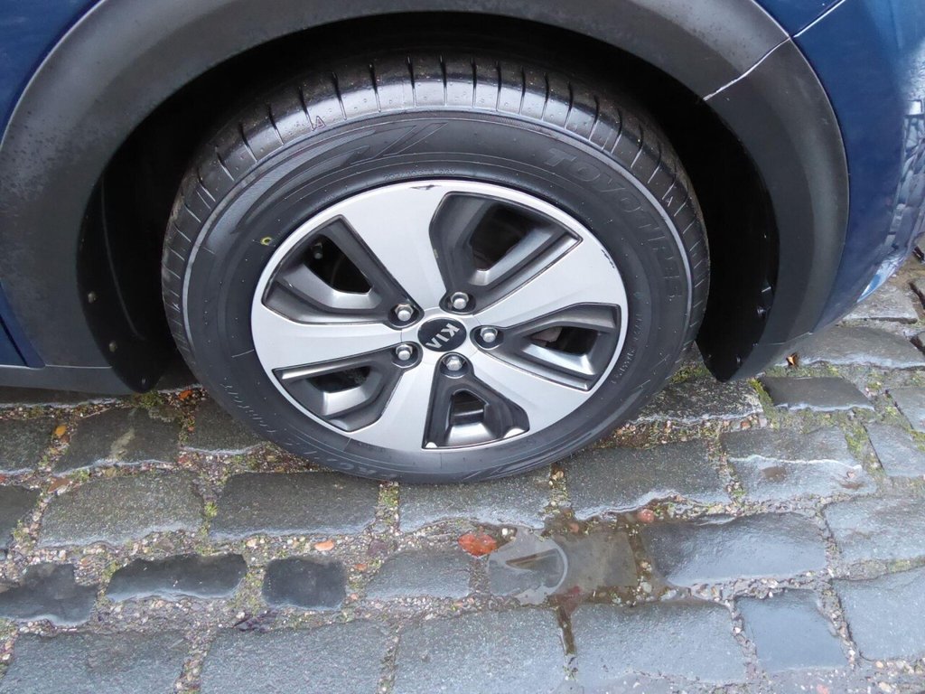 Used Kia Niro 2017 for sale - 76724324: Photo 9