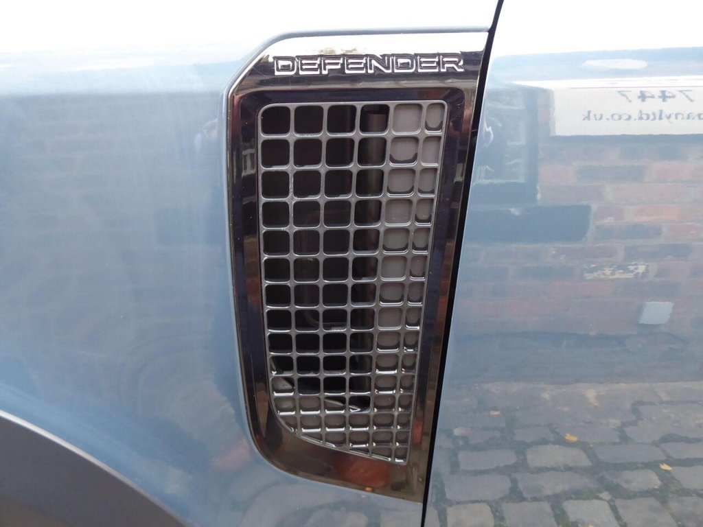 Used Land Rover Defender 110 2020 for sale - 76848386: Photo 11