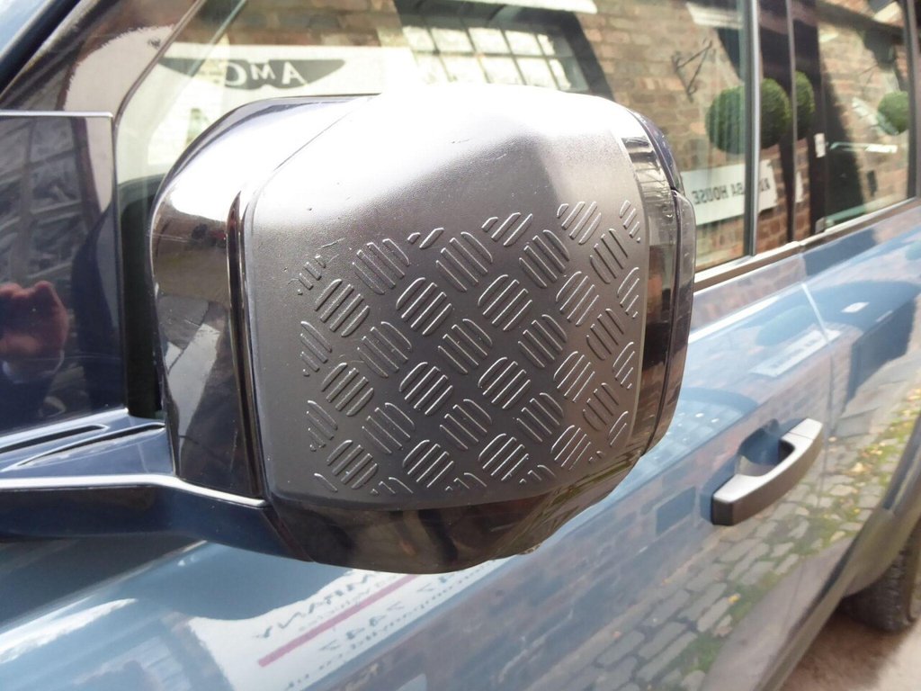 Used Land Rover Defender 110 2020 for sale - 76848386: Photo 12