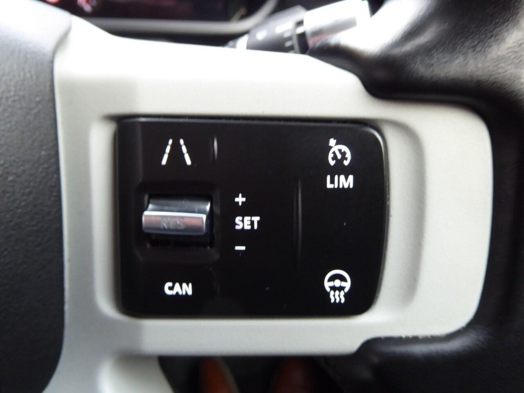 Used Land Rover Defender 110 2020 for sale - 76848386: Photo 26