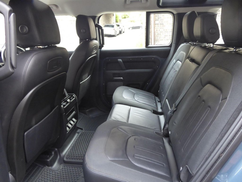 Used Land Rover Defender 110 2020 for sale - 76848386: Photo 27