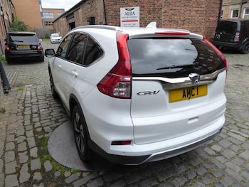 Used Honda CR-V 2018 for sale - 76724648: Photo