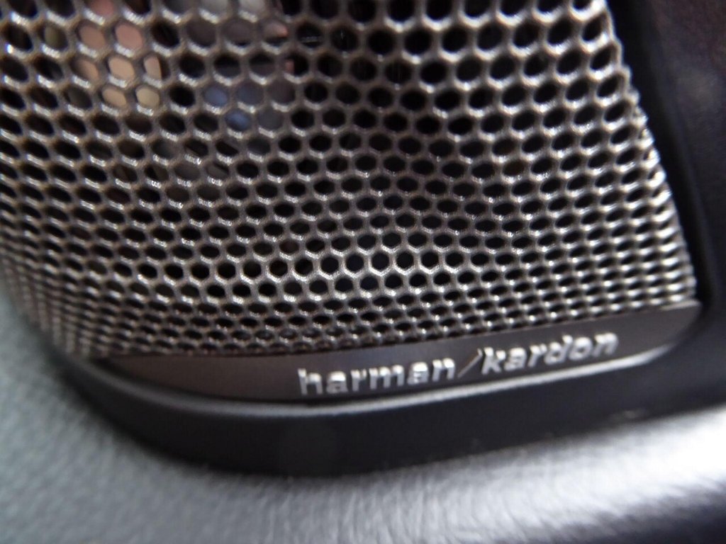 Used BMW 3 Series 2019 for sale - 76725028: Photo 16