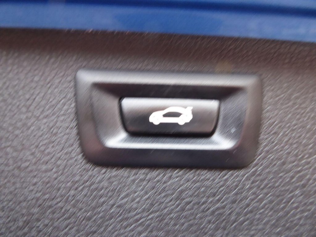 Used BMW 3 Series 2019 for sale - 76725028: Photo 32