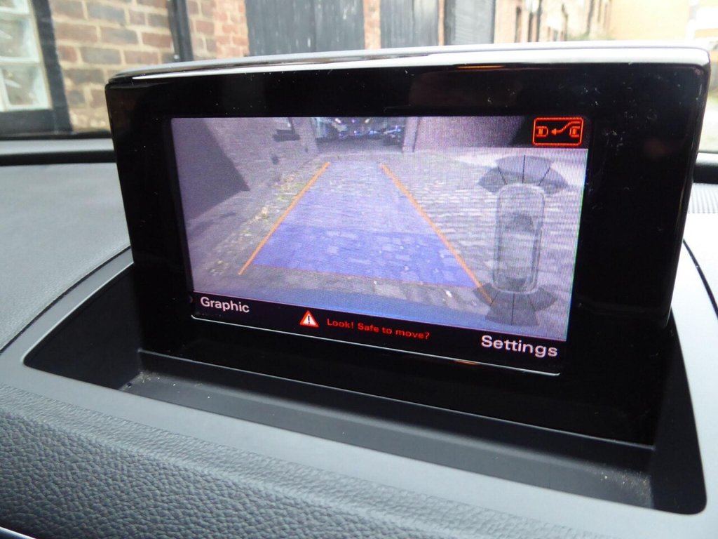 Used Audi Q3 2015 for sale - 76724410: Photo 13