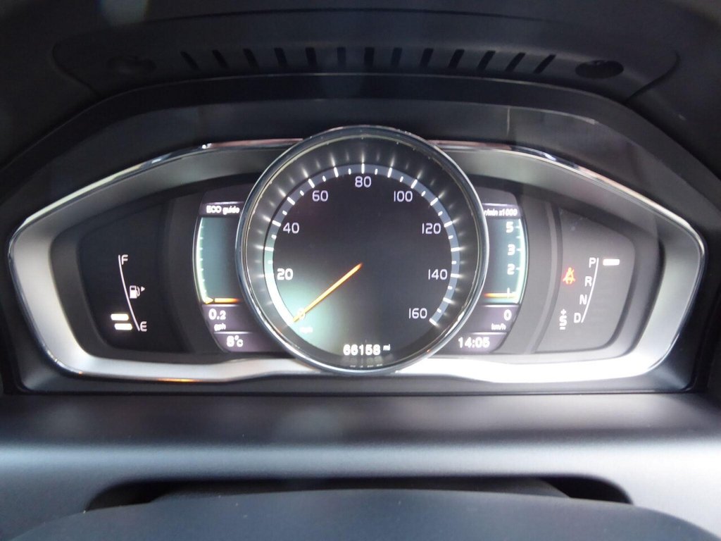 Used Volvo XC60 2015 for sale - 76784146: Photo 19