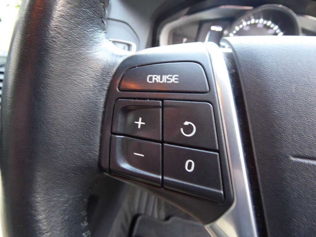 Used Volvo XC60 2015 for sale - 76784146: Photo 20