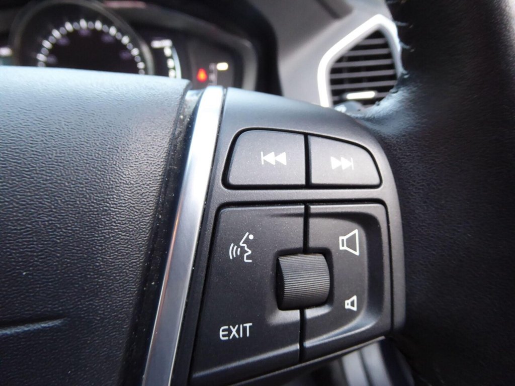 Used Volvo XC60 2015 for sale - 76784146: Photo 21