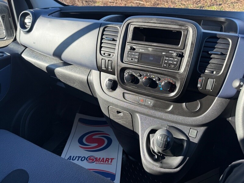 Used Vauxhall Vivaro 2019 for sale - 78048886: Photo 16