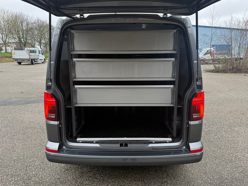 Used Volkswagen Transporter 2021 for sale - 77579572: Photo 12