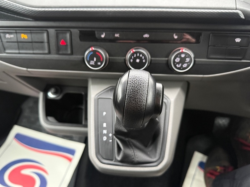 Used Volkswagen Transporter 2021 for sale - 77579572: Photo 21