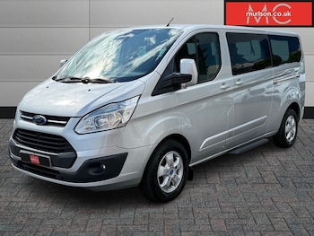 Used Ford Tourneo Custom 2015 for sale - 75666698: Photo