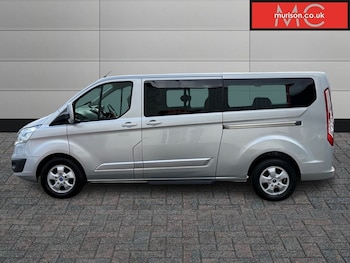 Used Ford Tourneo Custom 2015 for sale - 75666698: Photo