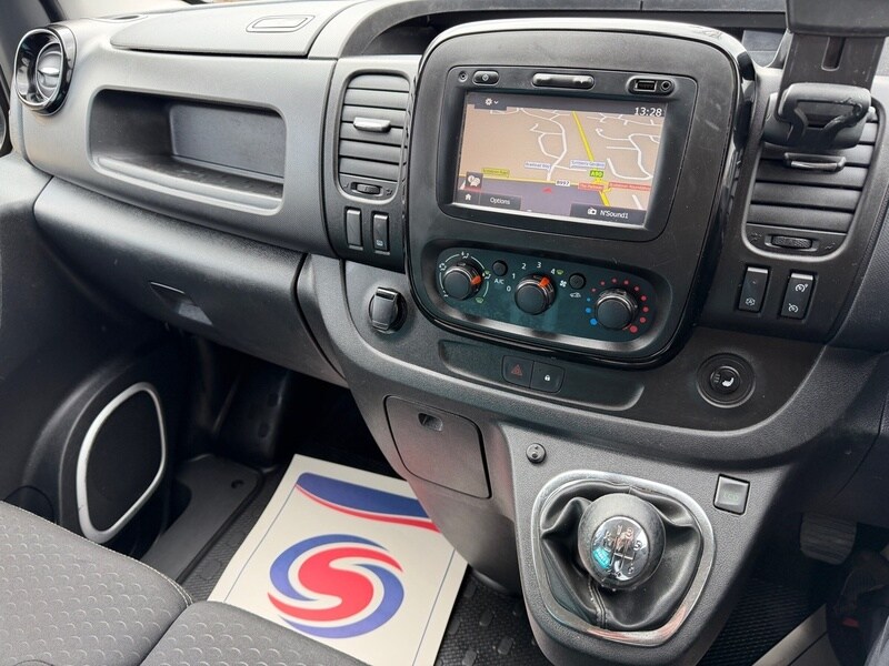 Used Vauxhall Vivaro 2018 for sale - 78048866: Photo 16