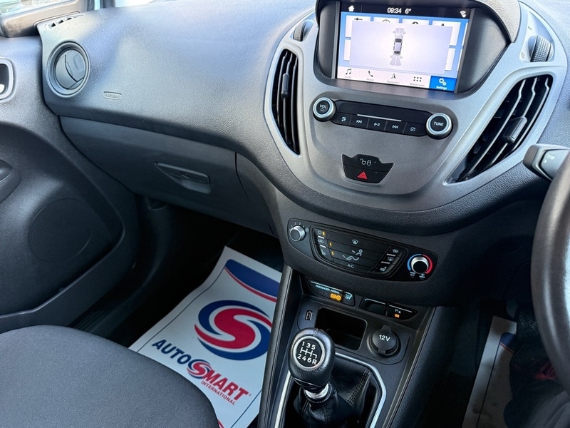 Used Ford Transit Courier 2018 for sale - 76792978: Photo 16