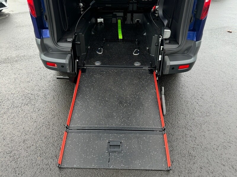 Used Ford Grand Tourneo Connect 2017 for sale - 78048832: Photo 10