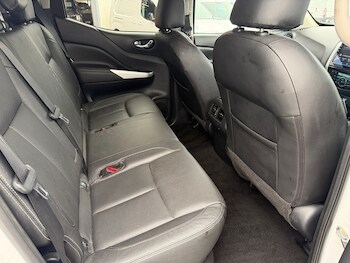 Used Nissan Navara 2017 for sale - 79010086: Photo