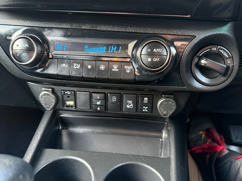 Used Toyota Hilux 2023 for sale - 77168530: Photo 20