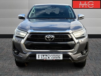 Used Toyota Hilux 2023 for sale - 77168530: Photo