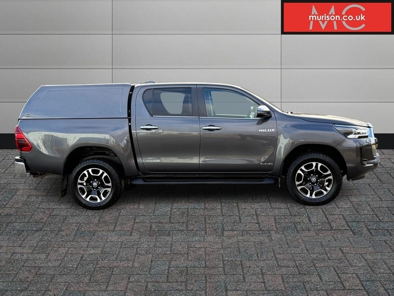 Used Toyota Hilux 2023 for sale - 77168530: Photo 9
