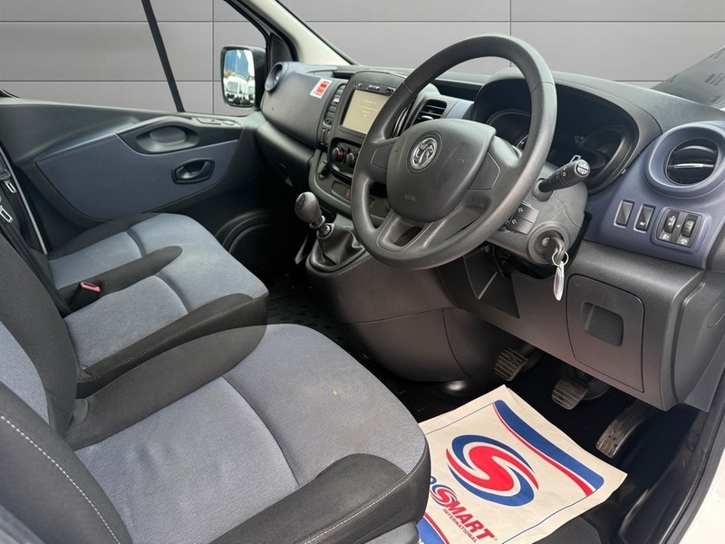 Used Vauxhall Vivaro 2017 for sale - 76570669: Photo 10
