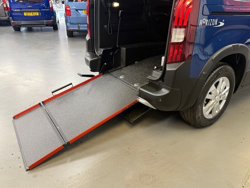 Used Peugeot Rifter 2019 for sale - 78048849: Photo 12