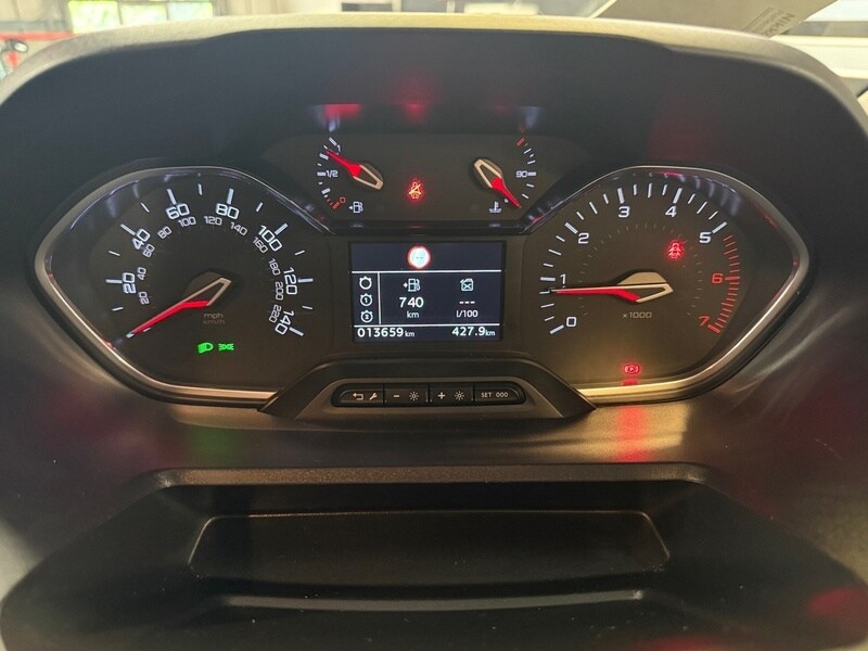 Used Peugeot Rifter 2019 for sale - 78048849: Photo 21