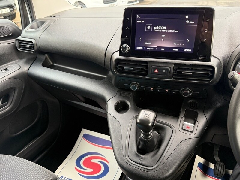 Used Vauxhall Combo 2021 for sale - 76626880: Photo 17