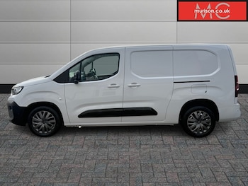 Used Citroen Berlingo 2024 for sale - 76206659: Photo