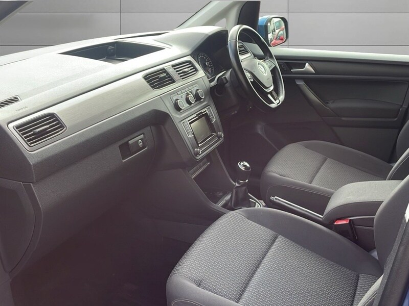 Used Volkswagen Caddy Maxi Life 2020 for sale - 76320218: Photo 9