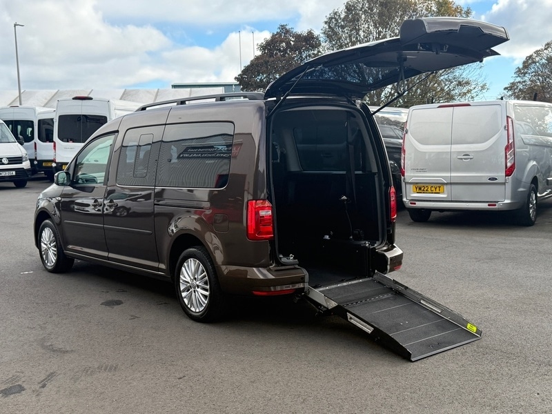 Used Volkswagen Caddy Maxi Life 2019 for sale - 78048841: Photo 2