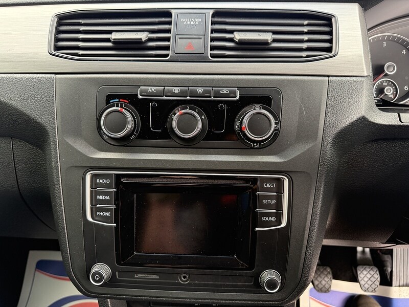 Used Volkswagen Caddy Maxi Life 2019 for sale - 78048841: Photo 24