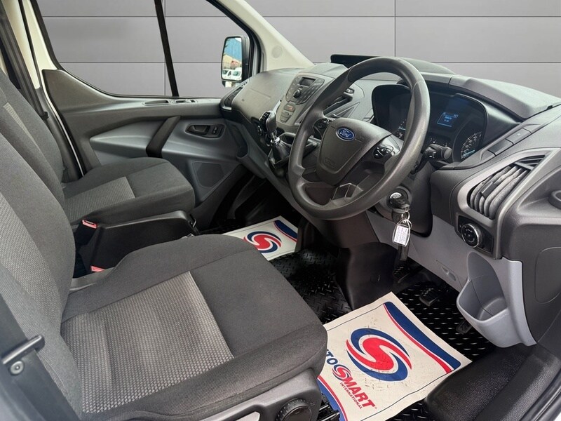 Used Ford Transit Custom 2017 for sale - 76047121: Photo 9